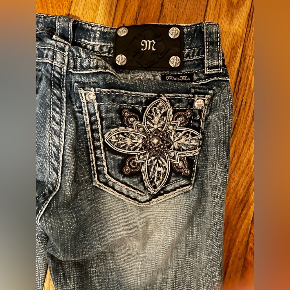 Miss Me Jeans 26 Boot Cut